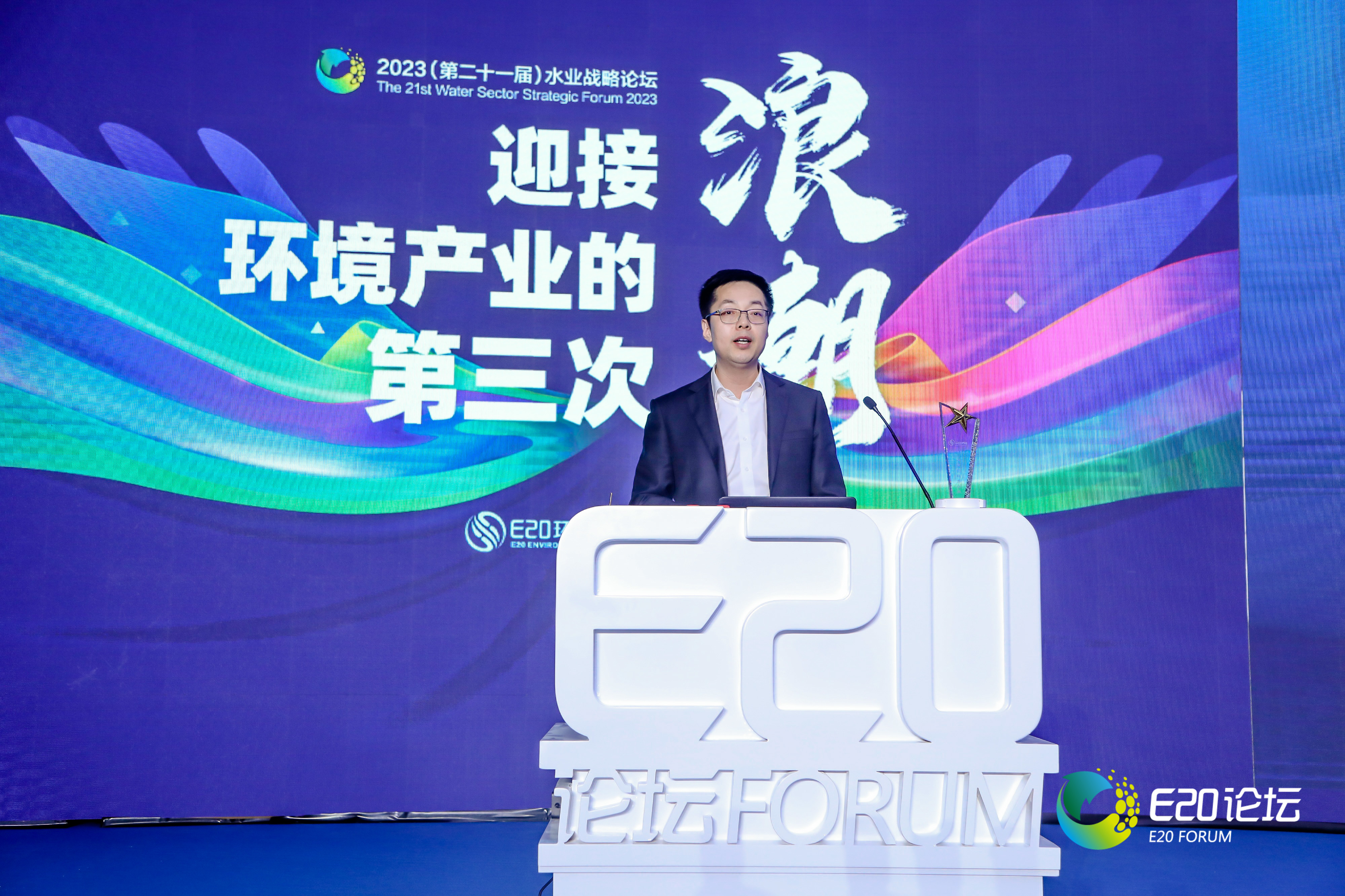既要“顶天”又要“立地”混改后long8电子首页如何发挥国家队技术企业优势？